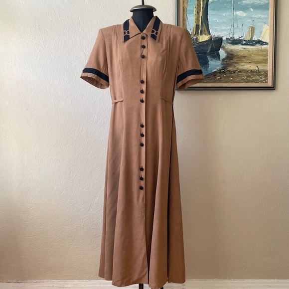 Vintage Dresses & Skirts - Vintage 1980s tan office midi dress in size medium